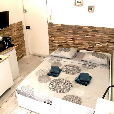 Cozy Nest Apartment Toulon Bagian luar foto